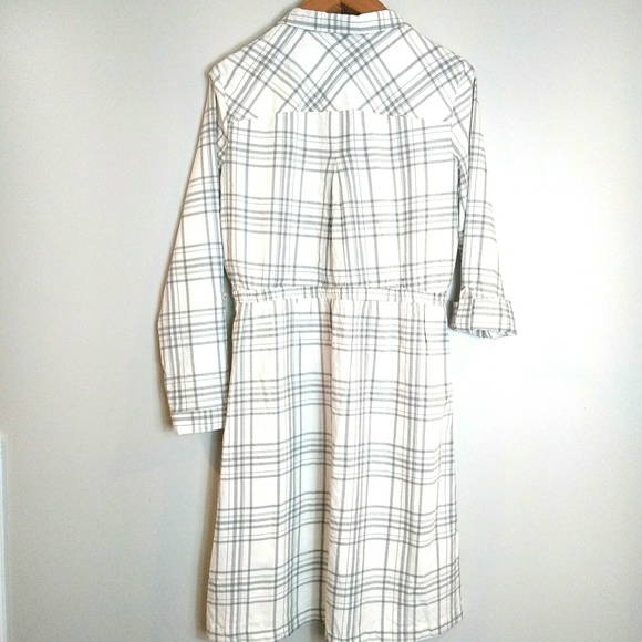 4/$20 DE COLLECTION ◾ Button Dow Midi Dress - Picture 4 of 6